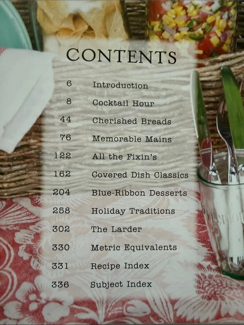 Southern Living Heirloom Recipe Cookbook - Red & Cream Cover